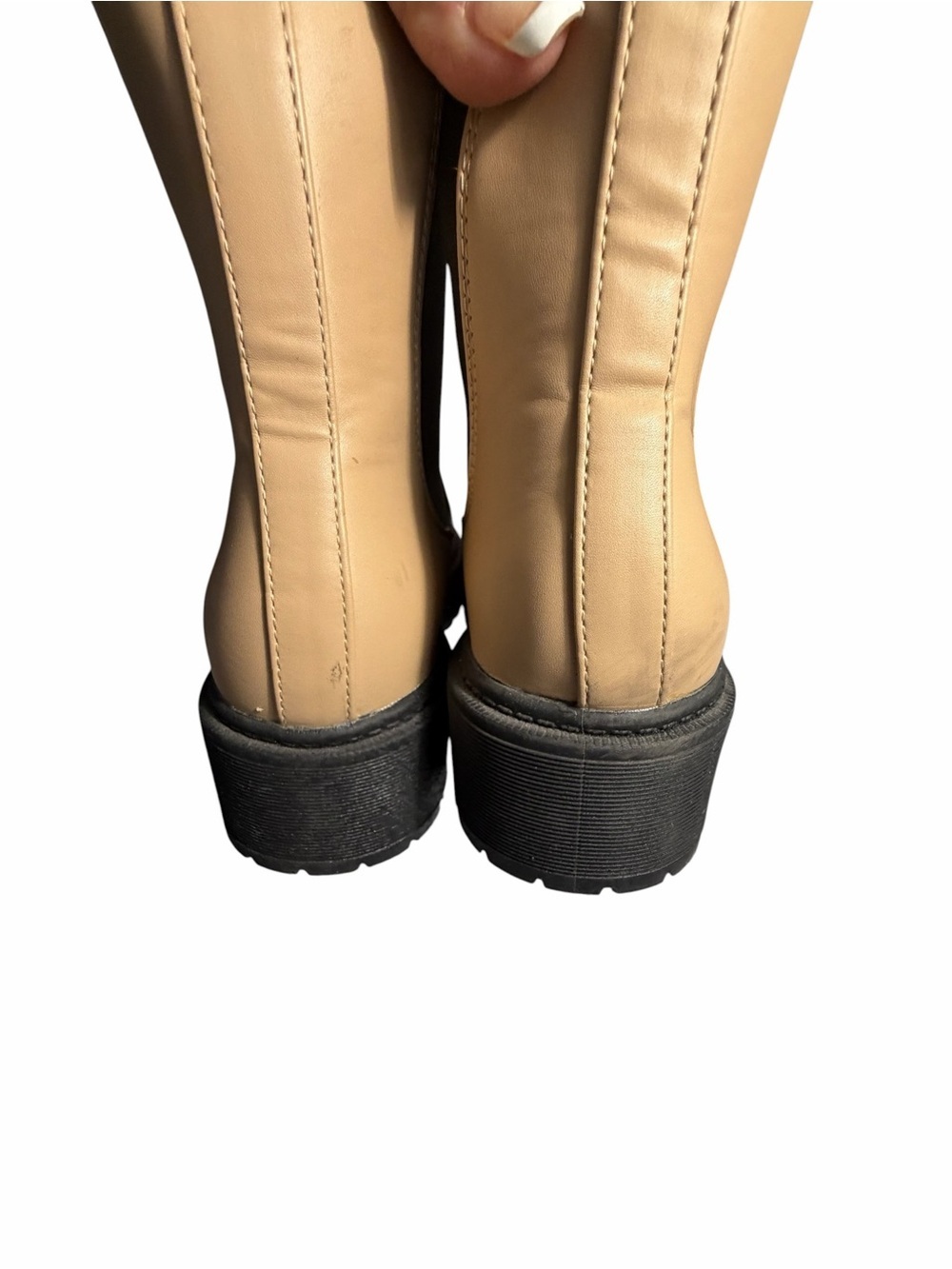 MIA Beige Chelsea Boots with Black Elastic Panels Womens 7 - Picture 9 of 10
